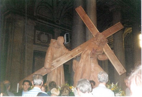 The original picture of the wooden statue